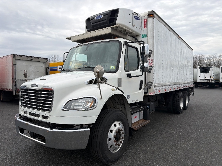 2019 Freightliner M2 106 in Chicopee, MA — photo 3