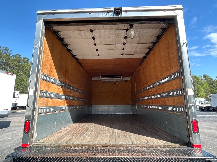 2019 Freightliner M2 106 in Concord, NC — photo 8