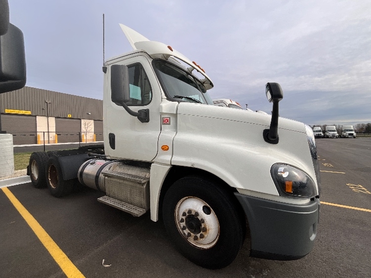 2019 Freightliner in Milwaukee, WI — photo 3