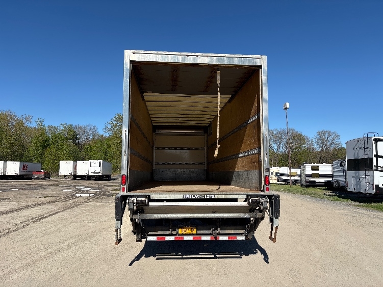 2019 Freightliner eM2 in Gansevoort, NY — photo 8