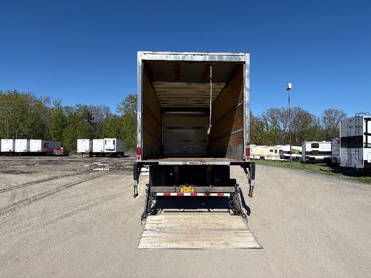 2019 Freightliner eM2 in Gansevoort, NY — photo 9