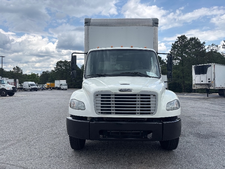 2019 Freightliner eM2 in Concord, NC — photo 2