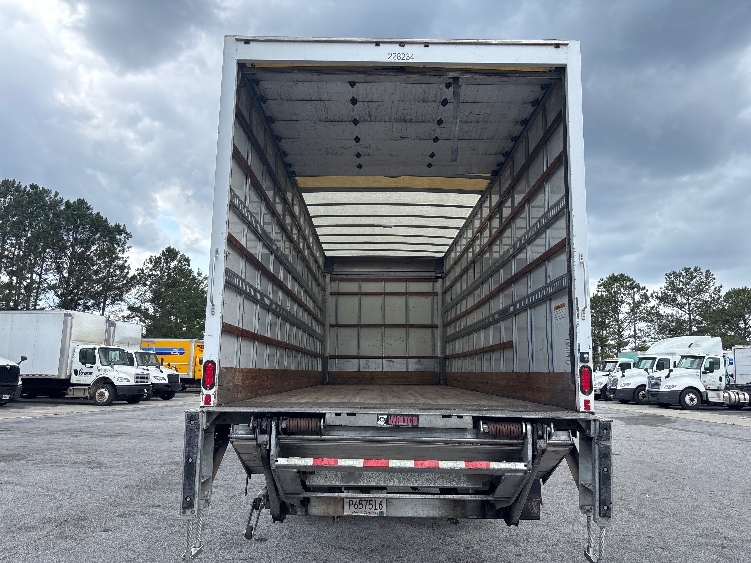 2019 Freightliner eM2 in Concord, NC — photo 8