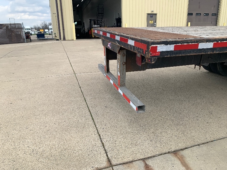2019 Freightliner eM2 in East Liberty, OH — photo 9