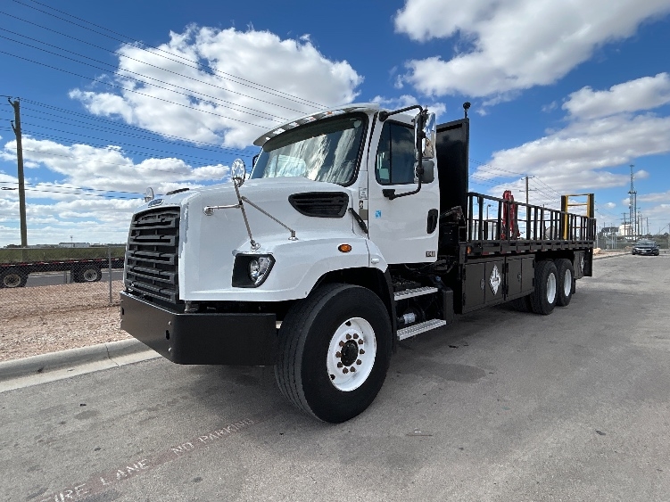 2019 Freightliner 114SD in Odessa, TX — photo 3