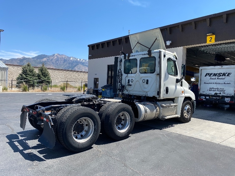 2019 Freightliner Cascadia in Ogden, UT — photo 7