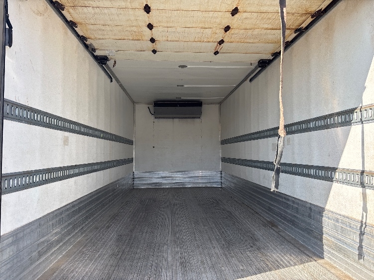 2019 Freightliner M2 106 in Everett, WA — photo 8