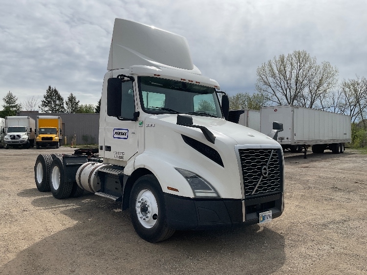 2019 Volvo VNL 300