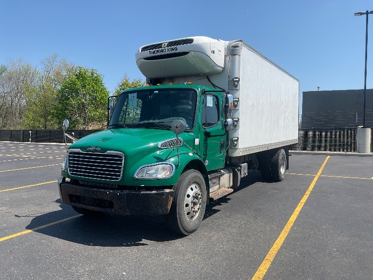 2019 Freightliner M2 106 in Akron, OH — photo 3