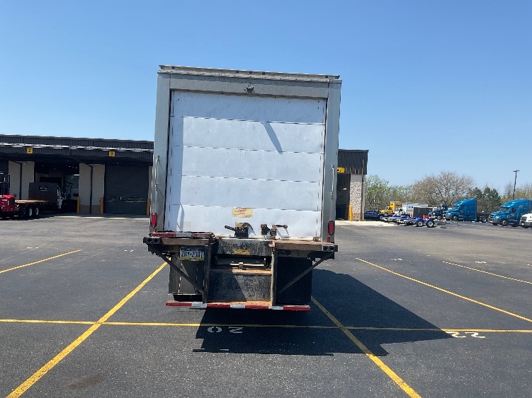 2019 Freightliner M2 106 in Akron, OH — photo 7