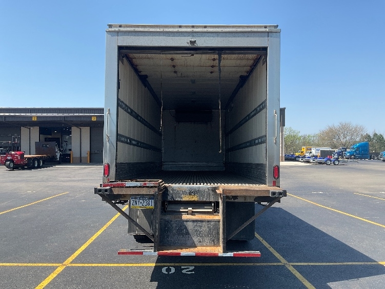 2019 Freightliner M2 106 in Akron, OH — photo 8