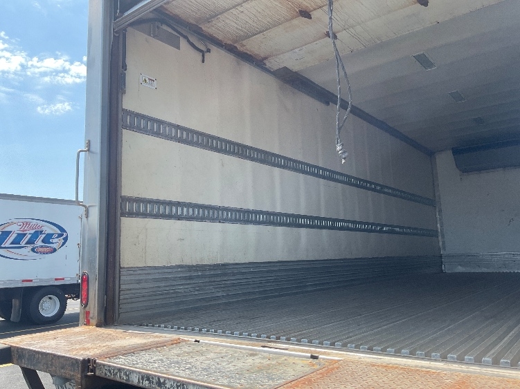 2019 Freightliner M2 106 in Akron, OH — photo 10