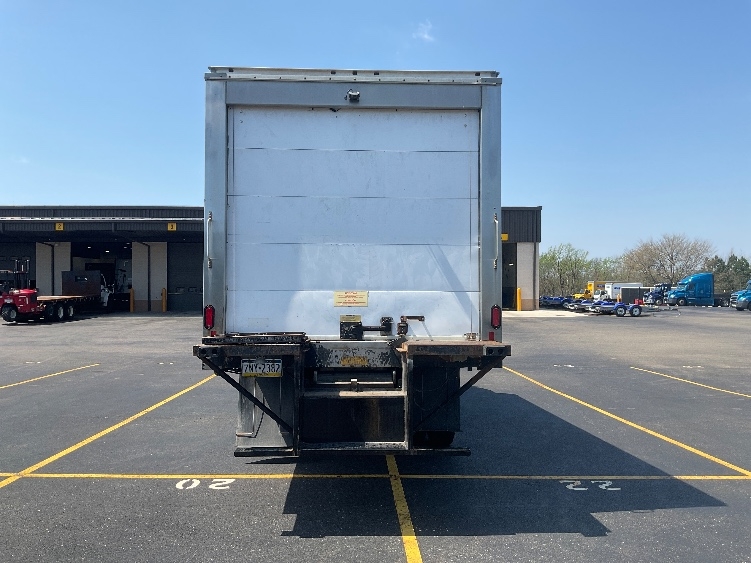 2019 Freightliner M2 106 in Akron, OH — photo 7