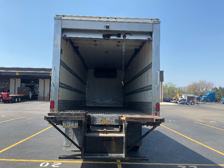2019 Freightliner M2 106 in Akron, OH — photo 8