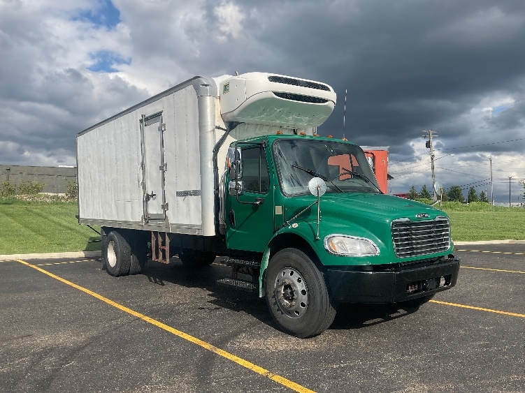 2019 Freightliner M2 106