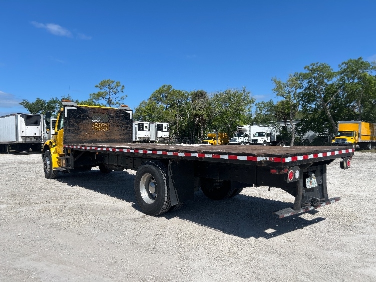 2019 Freightliner eM2 in Ocala, FL — photo 6