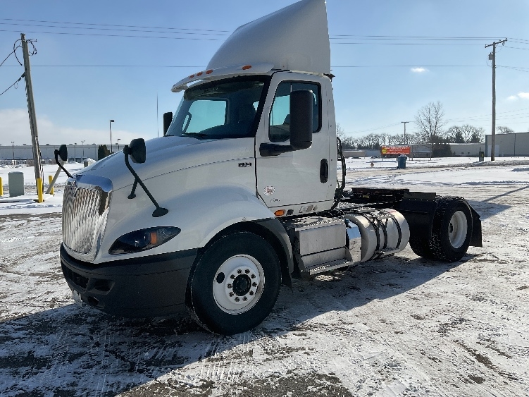 2019 International RH in La Porte, IN — photo 3