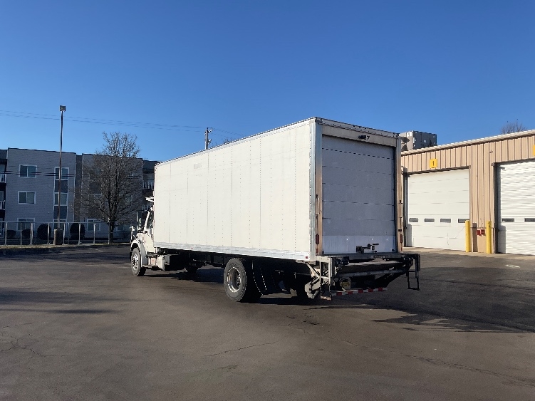 2019 Freightliner M2 106 in Bethlehem, PA — photo 6