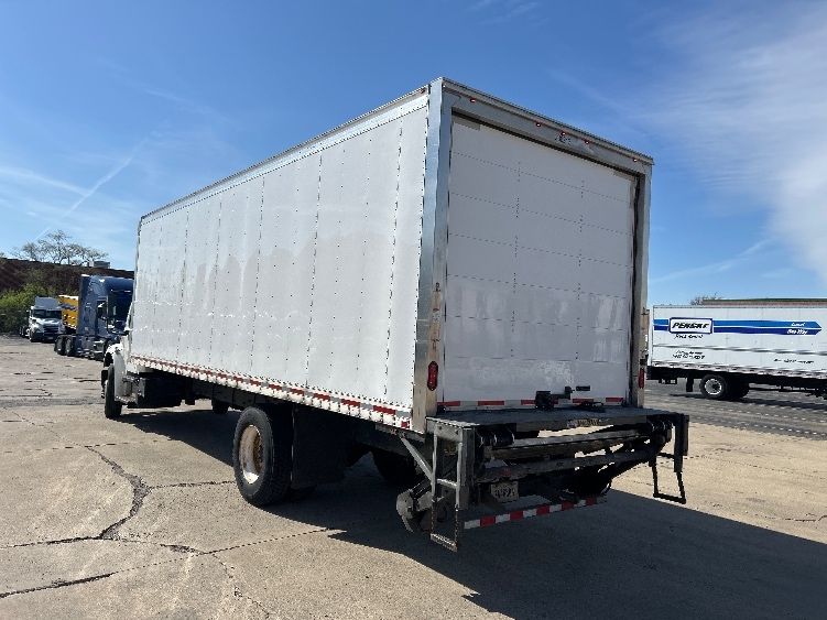 2019 Freightliner M2 106 in Chicago (Melrose Park), IL — photo 6