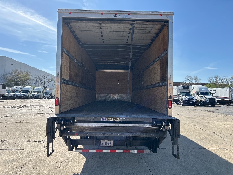 2019 Freightliner M2 106 in Chicago (Melrose Park), IL — photo 8