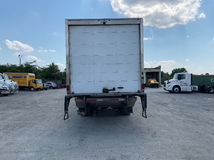 2019 Freightliner eM2 in Harrisburg, PA — photo 7