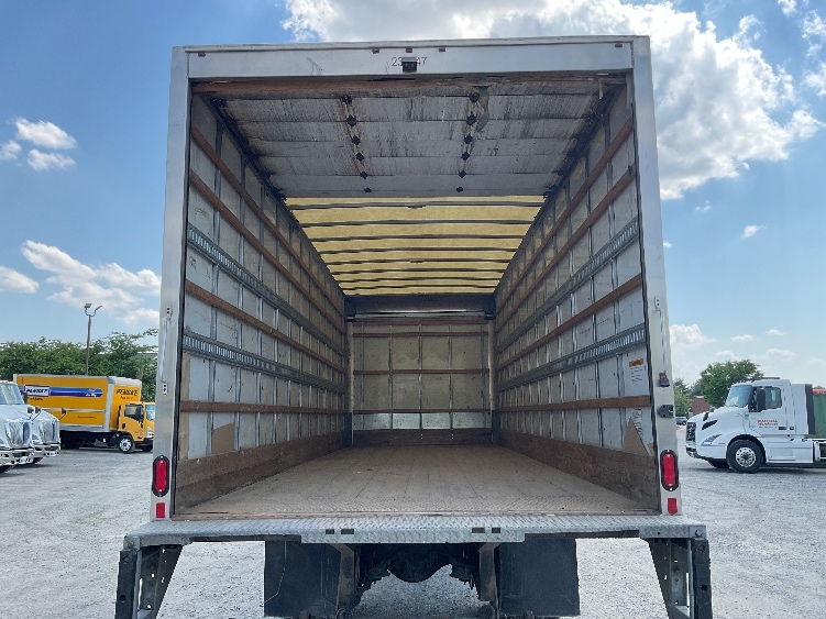 2019 Freightliner eM2 in Harrisburg, PA — photo 8