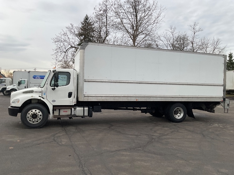 2019 Freightliner M2 106 in Fredonia, NY — photo 4