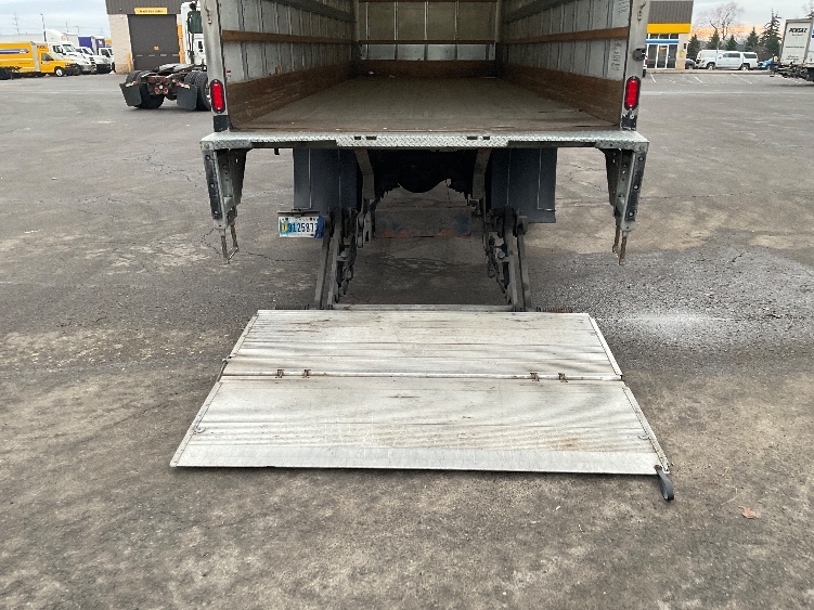 2019 Freightliner M2 106 in Fredonia, NY — photo 9