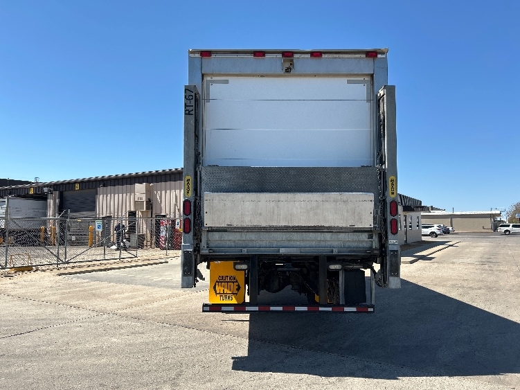 2019 Freightliner M2 106 in Oklahoma City, OK — photo 7