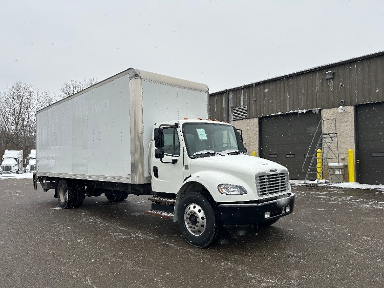 2019 Freightliner M2 106