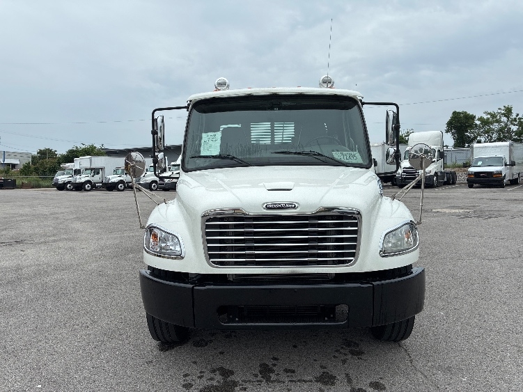 2019 Freightliner eM2 in Nashville, TN — photo 2