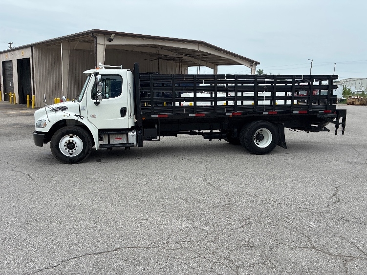 2019 Freightliner eM2 in Nashville, TN — photo 4