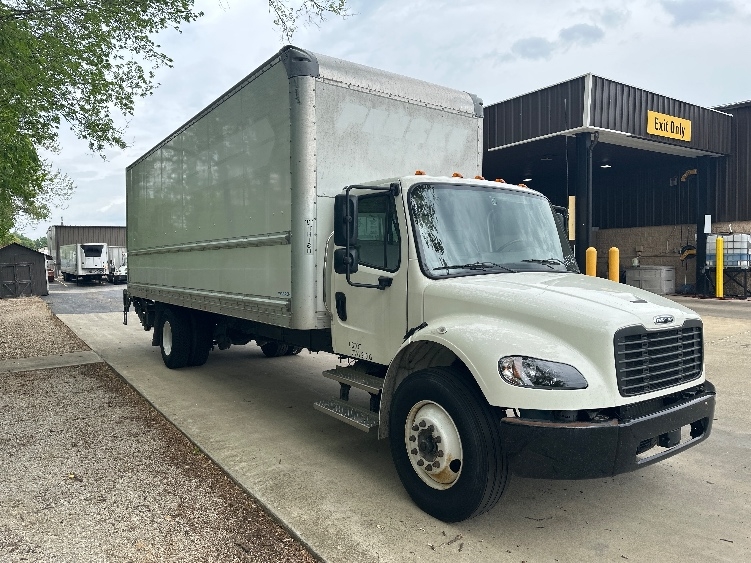 2024 Freightliner M2 106
