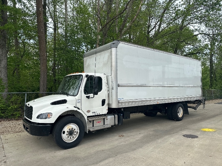 2024 Freightliner M2 106 in Bloomington, IN — photo 3