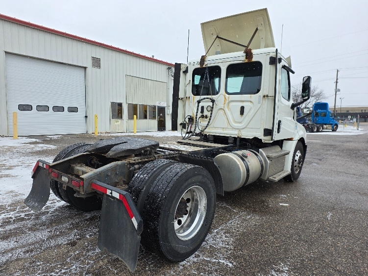 2019 Freightliner in Lansing, MI — photo 7