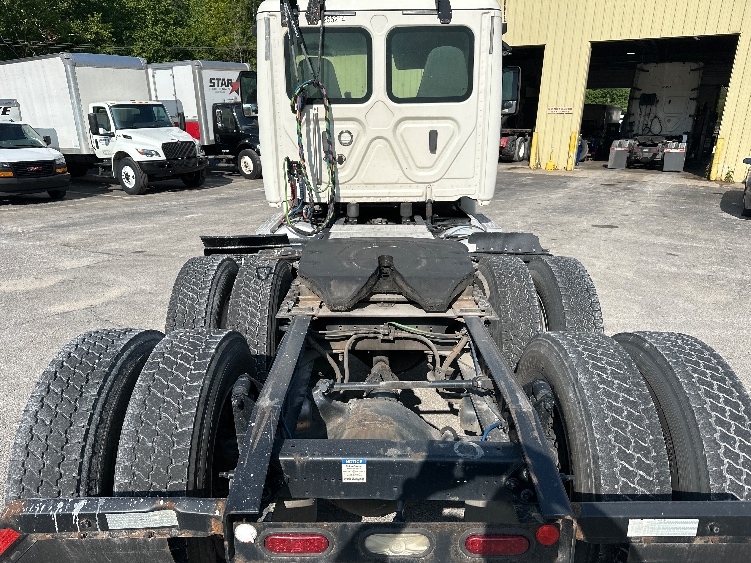 2019 Freightliner in Huntington, WV — photo 6