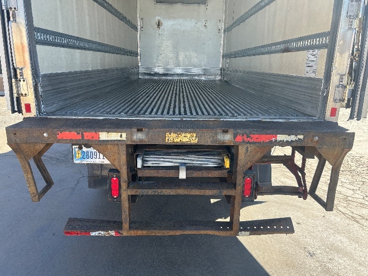 2019 Freightliner M2 106 in Jessup, PA — photo 9