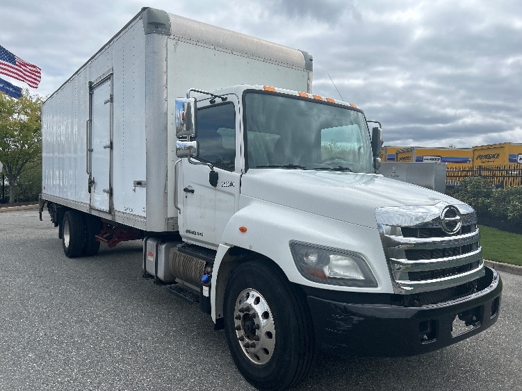2019 Hino 268