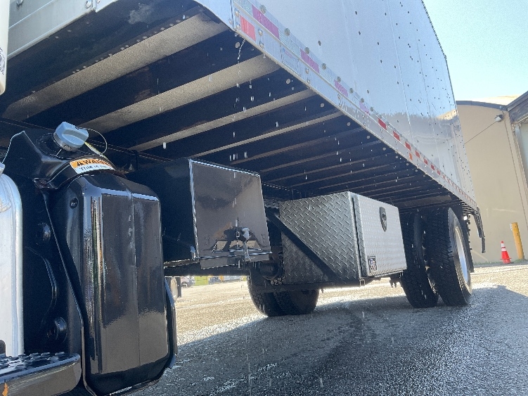 2019 Freightliner eM2 in Tacoma, WA — photo 5
