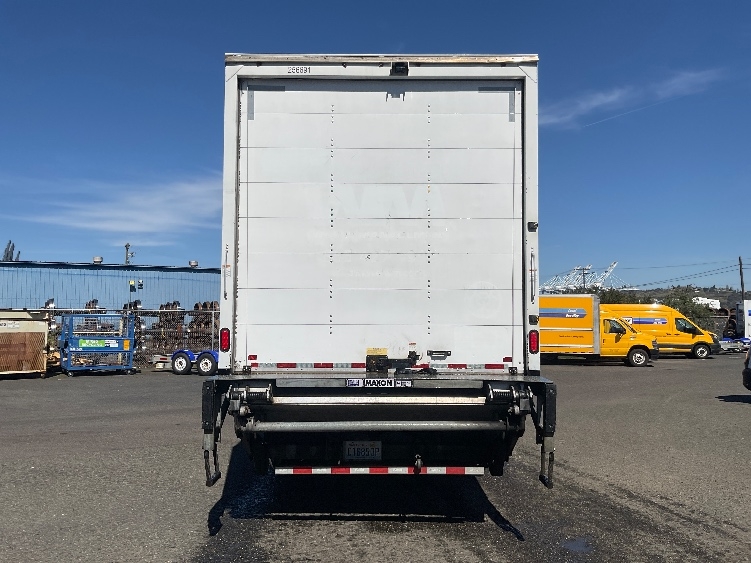 2019 Freightliner eM2 in Tacoma, WA — photo 7