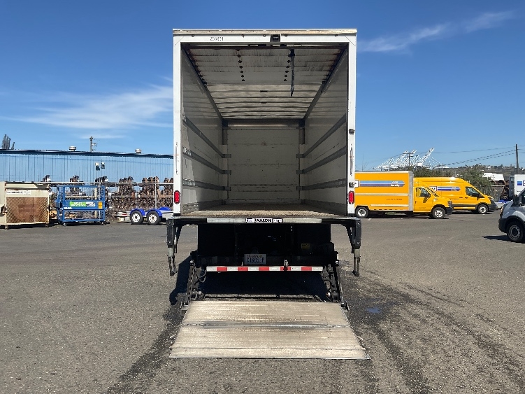 2019 Freightliner eM2 in Tacoma, WA — photo 9
