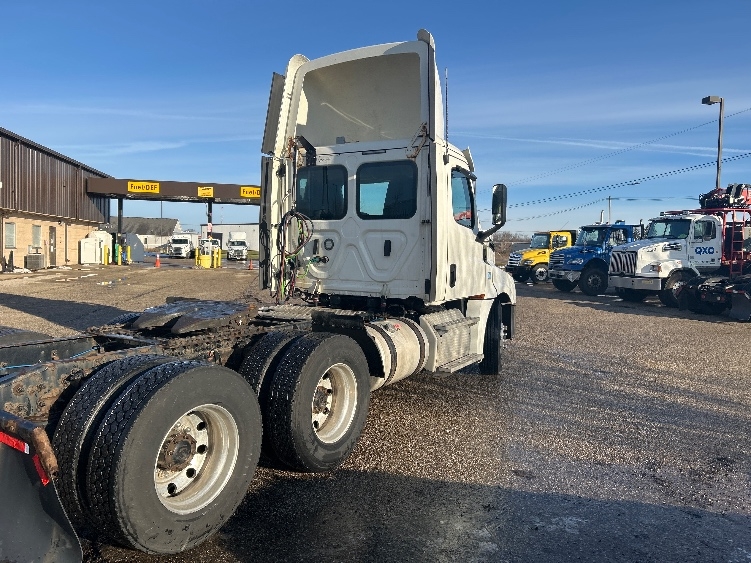 2019 Freightliner in Lansing, MI — photo 7