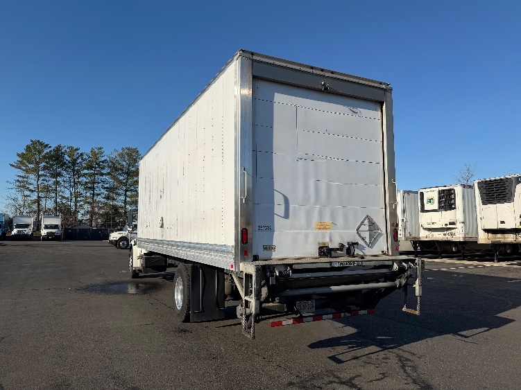 2019 Freightliner M2 106 in Sterling, VA — photo 5