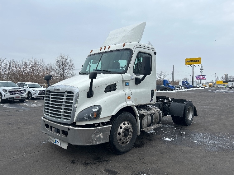 2019 Freightliner in Indianapolis, IN — photo 3