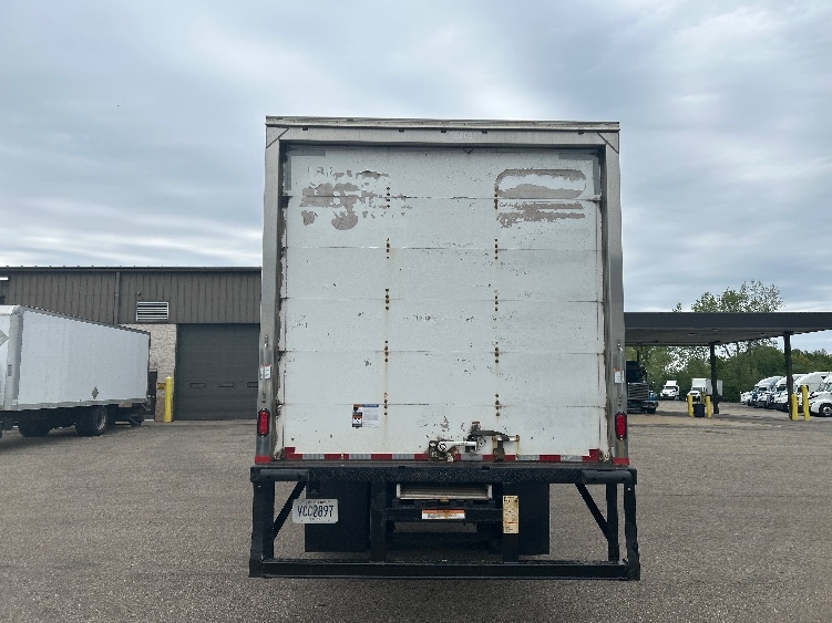 2020 Freightliner M2 106 in Akron, OH — photo 7