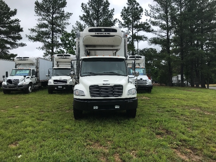 2019 Freightliner M2 106 in Prince George, VA — photo 2
