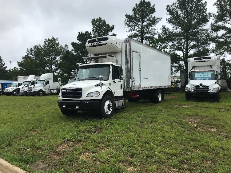 2019 Freightliner M2 106 in Prince George, VA — photo 3