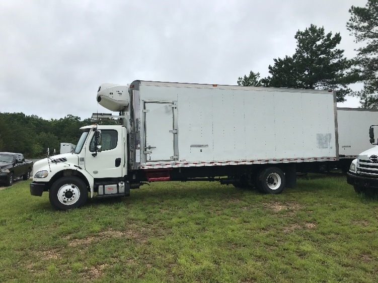 2019 Freightliner M2 106 in Prince George, VA — photo 4