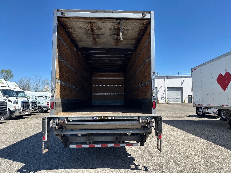 2020 Freightliner M2 106 in Wixom, MI — photo 8