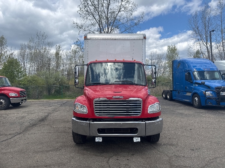 2020 Freightliner eM2 in Plymouth, MI — photo 2